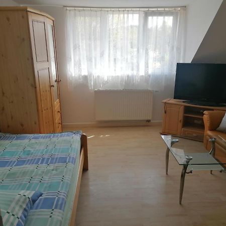 Gaestehaus An Der Warnow Appartement Schwaan Buitenkant foto